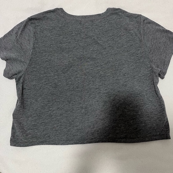 ABERCROMBIE & FITCH FLOWY CROP TOP - Picture 3 of 4